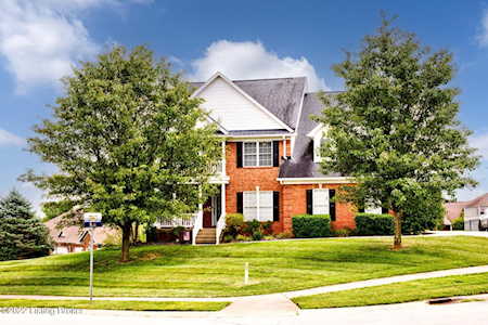 1120 Crossings Cove Ct Louisville, KY 40245