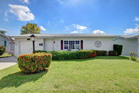 602 SW Golf Drive Boynton Beach, FL 33426