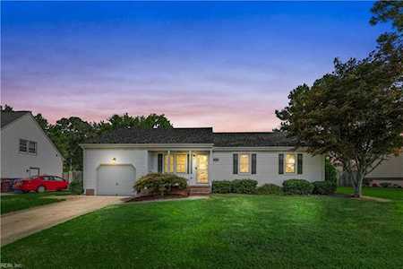 1008 Bowling Green Trl Chesapeake, VA 23320