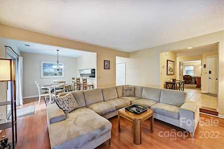 19843 Henderson Rd Cornelius, NC 28031
