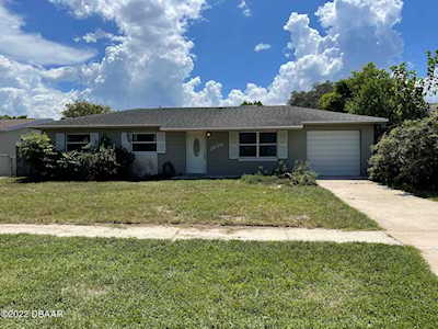 1956 Linda Avenue Ormond Beach, FL 32174