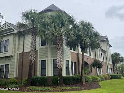 636 Village Park Drive Wilmington, NC 28405