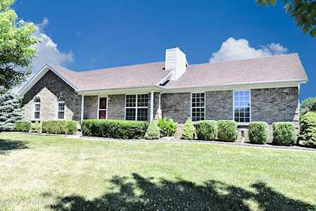 145 Stoneridge Dr Fisherville, KY 40023