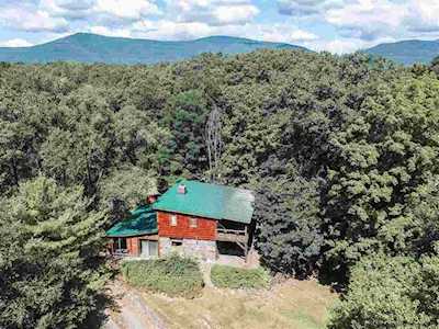 3 Centerville Church Rd Saugerties, NY 12477