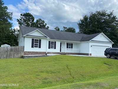 282 Brookstone Way Jacksonville, NC 28546