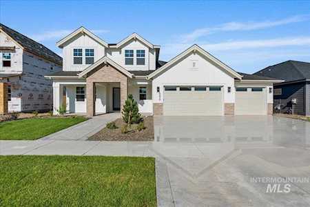 6839 N Willowside Ave Meridian, ID 83646