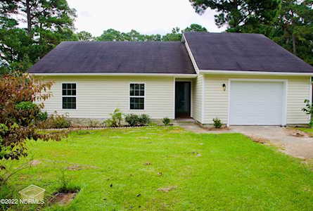 217 Wedgewood Drive Jacksonville, NC 28546