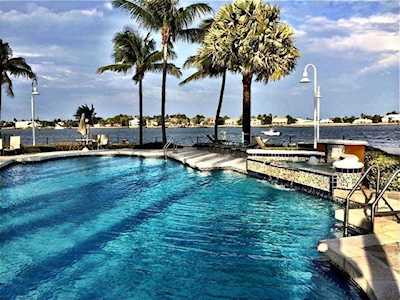 111 Yacht Club Way #205 Hypoluxo, FL 33462