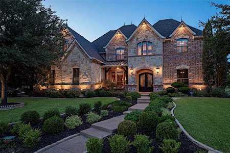 900 Chateau Court Colleyville, TX 76034