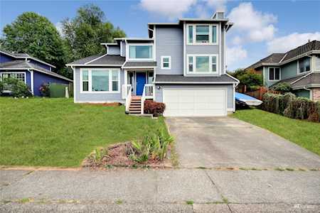 2111 S 279th Place Federal Way, WA 98003