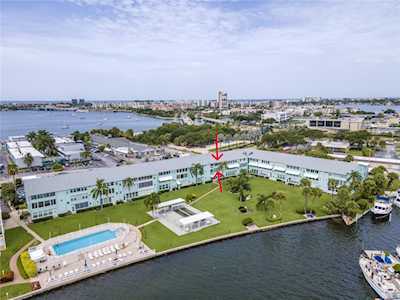 1819 Shore Dr S #309 South Pasadena, FL 33707