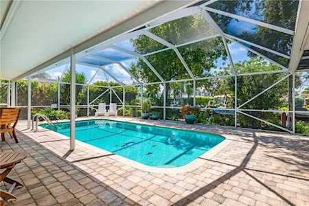 290 SE 9th St Pompano Beach, FL 33060