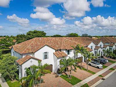 3197 Santa Catalina Place Green Acres, FL 33467