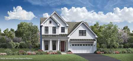 150 Grandview Circle Farmingdale, NJ 07727
