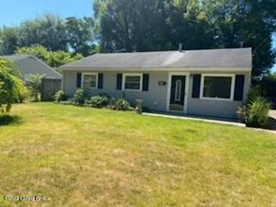 4802 Palma Rd Louisville, KY 40272