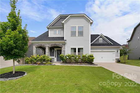 12815 Rosa Ct Huntersville, NC 28078