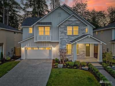 9661 186th Ct NE #6 Redmond, WA 98052