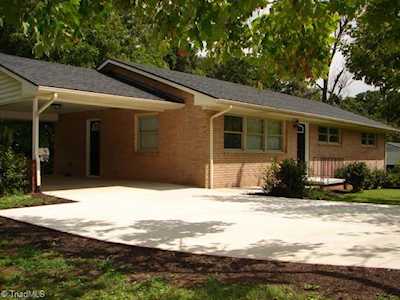 1501 Arrow Wood Road Asheboro, NC 27205