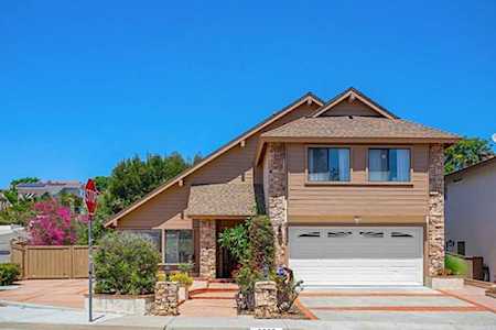 9002 Stargaze Avenue San Diego, CA 92129