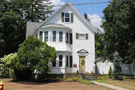 21 Otis St Mansfield, MA 02048