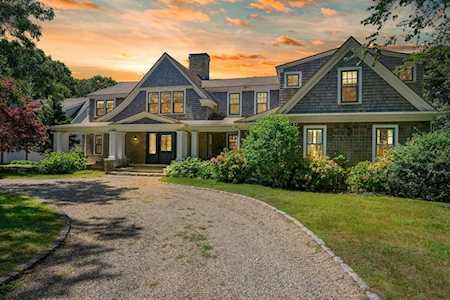 180 Pinquickset Cove Cr. Barnstable, MA 02635