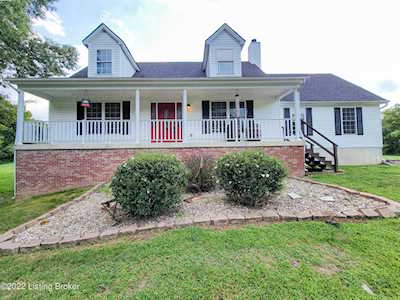 186 E Peaceful Ct Shepherdsville, KY 40165