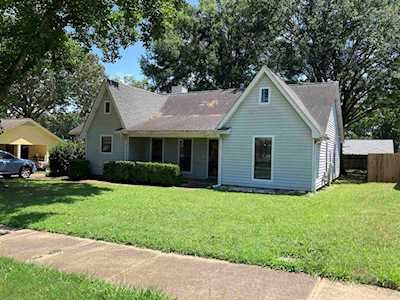 6345 Briergate Dr Bartlett, TN 38134