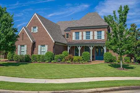 1347 Conser St Collierville, TN 38017