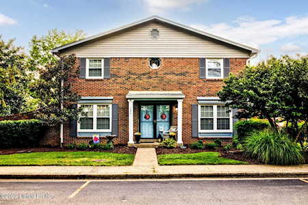 1242 Inverary Ct Louisville, KY 40222