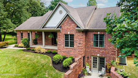4707 Walnut Hills Dr Louisville, KY 40299