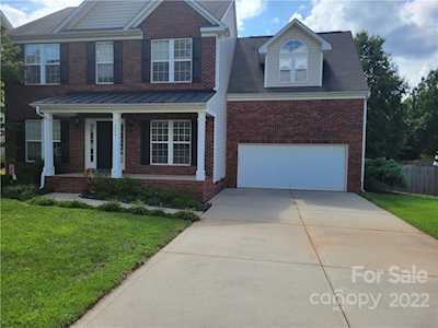 2449 Smith Cove Rd Denver, NC 28037