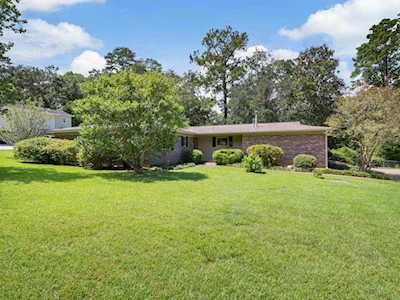 3814 Leane Dr Tallahassee, FL 32309