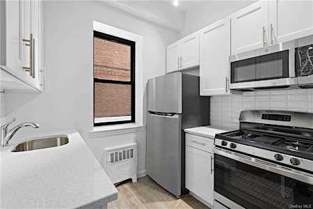 3840 Greystone Avenue #bm Bronx, NY 10463