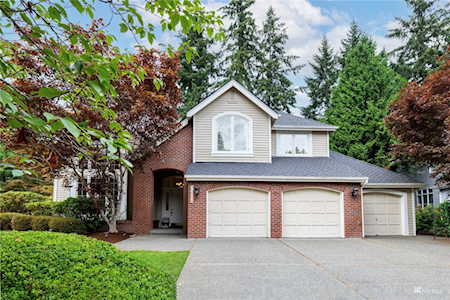 25744 SE 32nd Place Sammamish, WA 98075