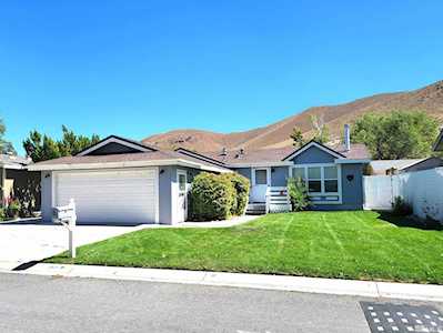 150 Ave De La Bleu De Clair Sparks, NV 89434