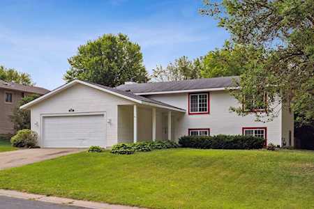 5581 Amblewood Drive NE Prior Lake, MN 55372