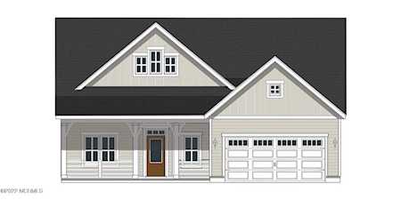 2512 Lakeside Circle Wilmington, NC 28401