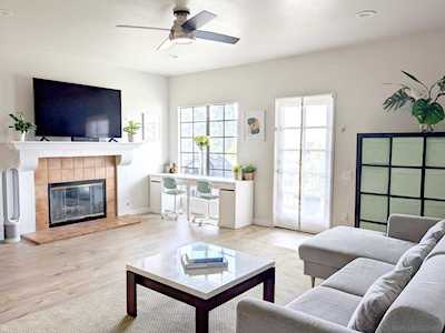 16304 Avenida Venusto #C San Diego, CA 92128
