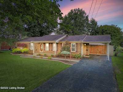 516 Harrison Cir Mt Washington, KY 40047