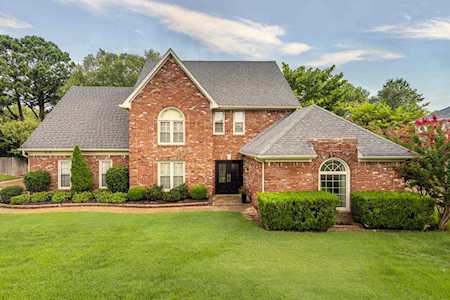 9178 Sycamore Creek Cv Germantown, TN 38139