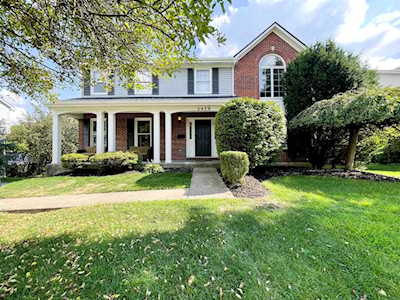 2479 High Crossing Dr Crescent Springs, KY 41017