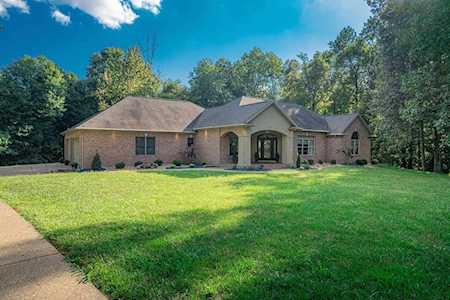 8801 Waterford Drive Mount Vernon, IN 47620