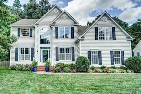 9070 Little Joselyn Dr Mechanicsville, VA 23116
