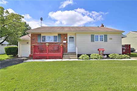 2021 Catasauqua Rd Bethlehem, PA 18018