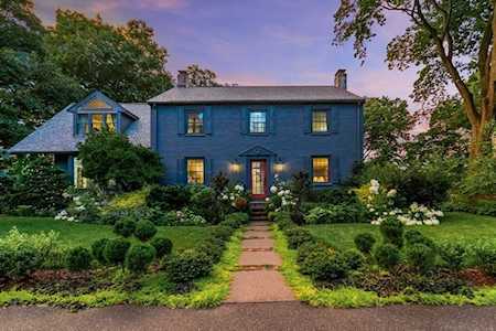 15 Orchard St Wellesley, MA 02481
