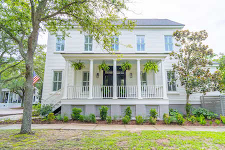 277 N Shelmore Blvd Mount Pleasant, SC 29464