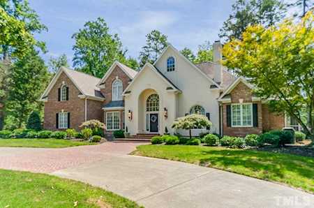 4 Stoneglen Court Durham, NC 27712