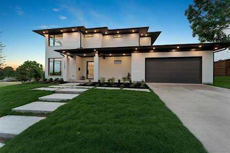 13807 Lillard Lane Farmers Branch, TX 75234