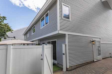 56 Meadow Pond Drive #K Leominster, MA 01453