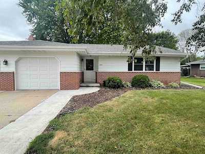 1393 Maricopa Dr Oshkosh, City of Oshkosh, WI 54904-8071